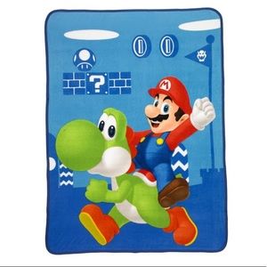 ‼️CLOSING SALE EVERYTHING MUST GO‼️SUPER MARIO AND YOSHI FLEECE THROW